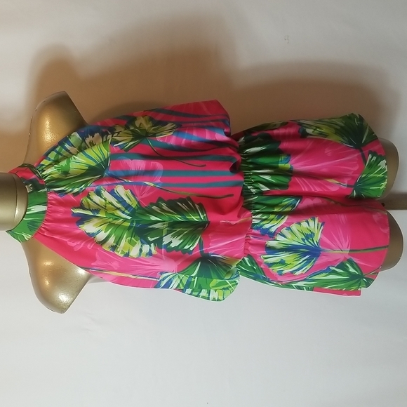 CHLOE OLIVER PINK & GREEN TROPICAL PRINT SHORT ROMPER - Picture 2 of 10